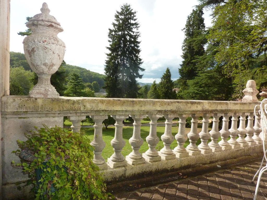 Hotel Domaine Du Val D'Atur Exterior foto